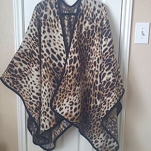 LEOPARD PRINT PONCHO